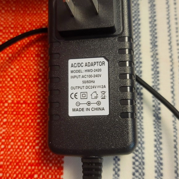 Sun Nail Lamp - Picture 5 of 8